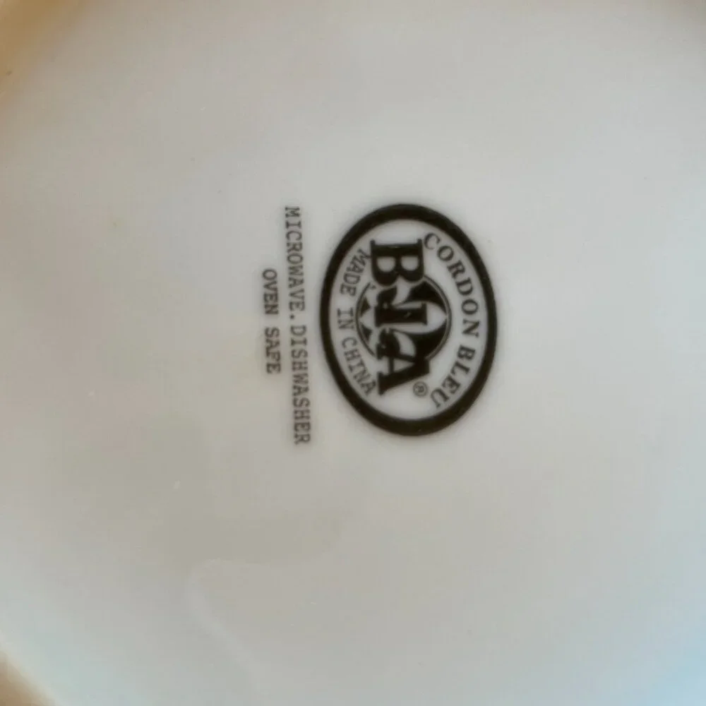 Bia Cordon Bleu Teapot and Lid White